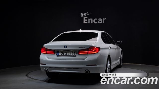 BMW 5-Series 520d Luxury Plus