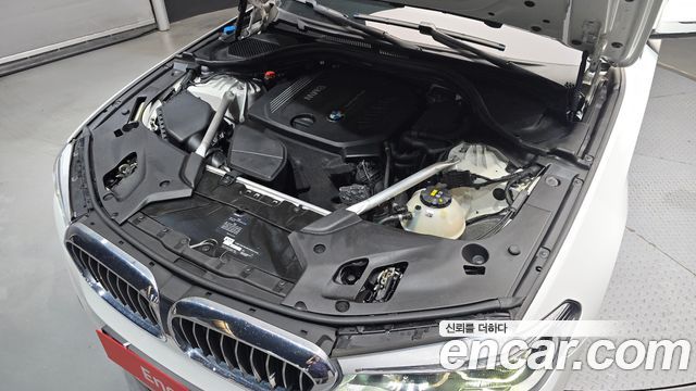 BMW 5-Series 520d Luxury Plus