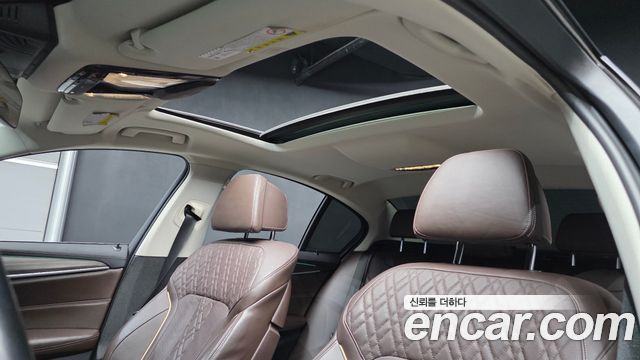 BMW 5-Series 520d Luxury Plus