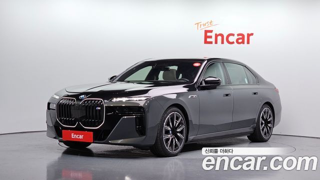 BMW i7 M70 xDrive M Performance