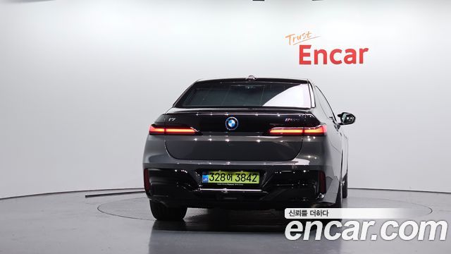 BMW i7 M70 xDrive M Performance