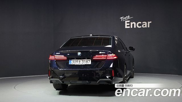 BMW 5-Series 530i xDrive M Sport