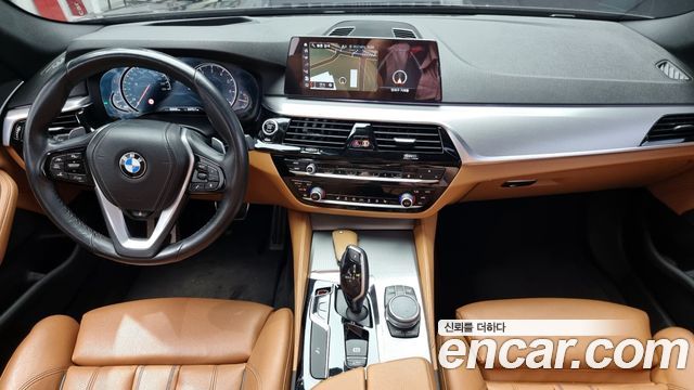 BMW 5-Series 530i xDrive M Sport Package