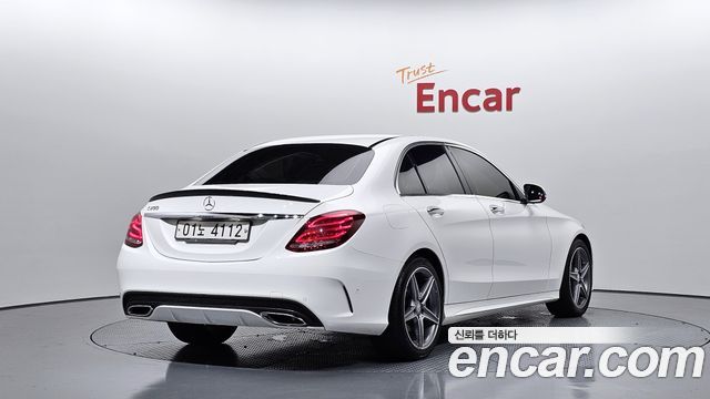 Mercedes-Benz C-Class C200 AMG Line