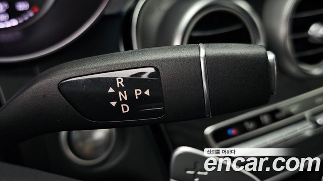 Mercedes-Benz C-Class C200 AMG Line