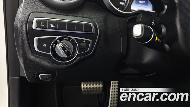 Mercedes-Benz C-Class C200 AMG Line