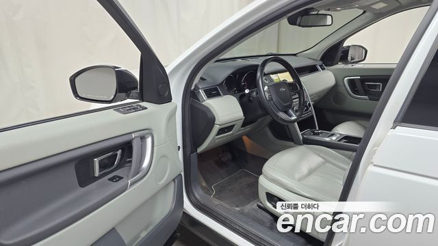 Land Rover Discovery Sport 2.0 TD4 SE