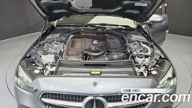 Mercedes-Benz C-Class C300 4MATIC Avantgarde