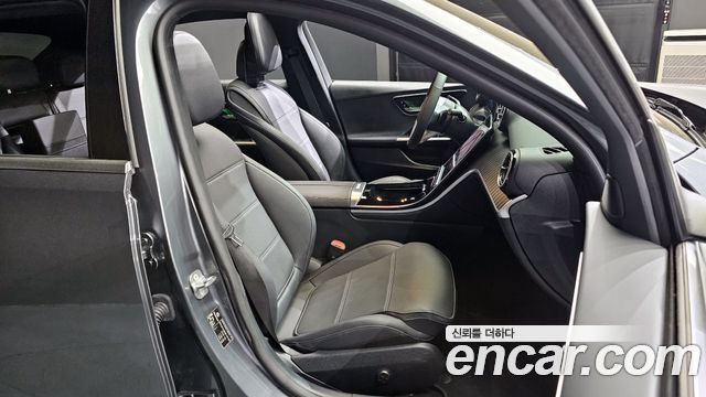Mercedes-Benz C-Class C300 4MATIC Avantgarde