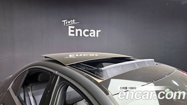 Mercedes-Benz C-Class C300 4MATIC Avantgarde