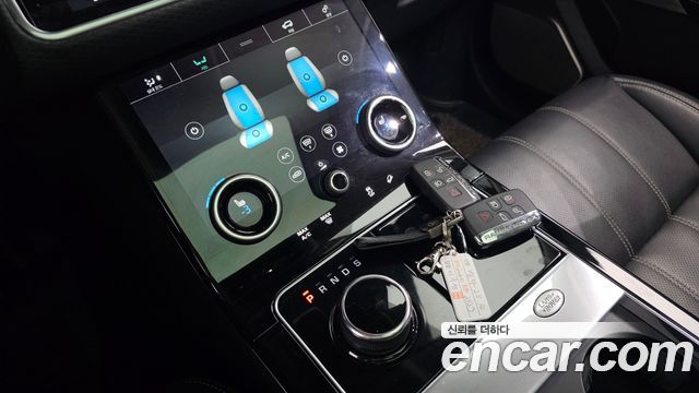Land Rover Range Rover Velar 2.0 D240 SE