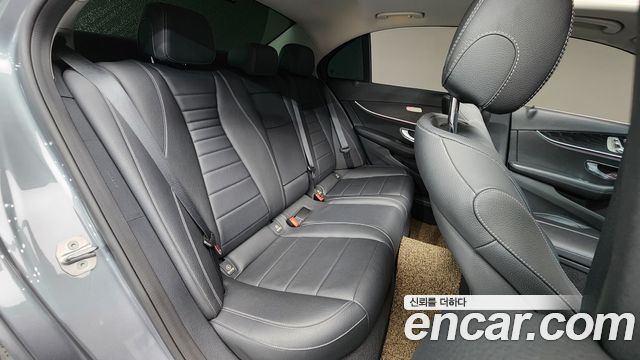 Mercedes-Benz E-Class E300 AV Intelligent Drive
