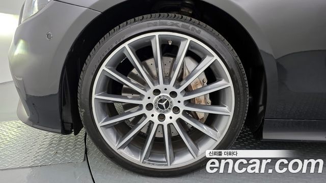 Mercedes-Benz E-Class E450 4MATIC Coupe