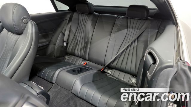 Mercedes-Benz E-Class E450 4MATIC Coupe