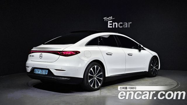 Mercedes-Benz EQE EQE350+