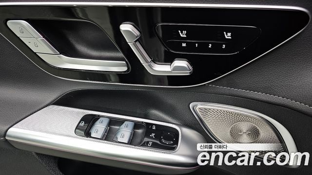 Mercedes-Benz EQE EQE350+