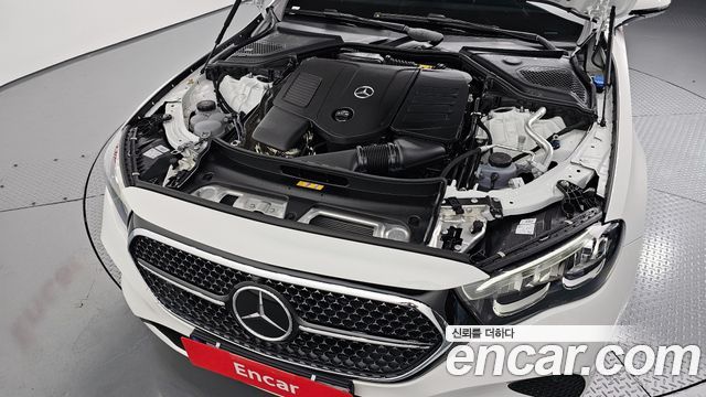 Mercedes-Benz E-Class E200 Avantgarde
