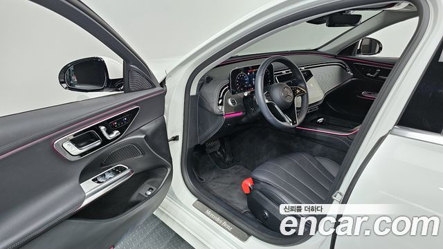 Mercedes-Benz E-Class E200 Avantgarde