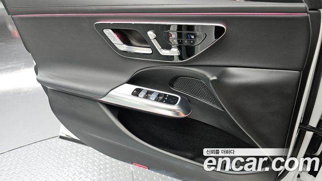 Mercedes-Benz E-Class E200 Avantgarde