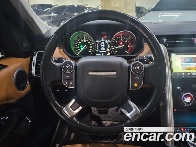 Land Rover Discovery 3.0 TD6 HSE Luxury