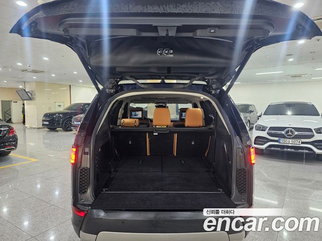 Land Rover Discovery 3.0 TD6 HSE Luxury