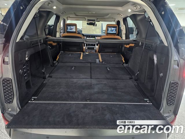 Land Rover Discovery 3.0 TD6 HSE Luxury