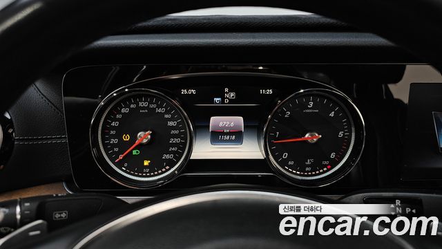 Mercedes-Benz E-Class E220d 4MATIC Exclusive
