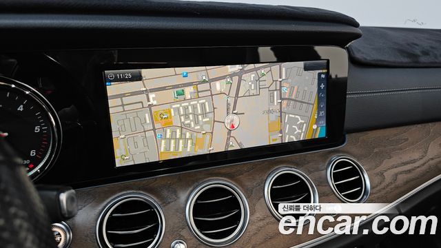 Mercedes-Benz E-Class E220d 4MATIC Exclusive