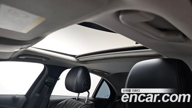 Mercedes-Benz E-Class E220d 4MATIC Exclusive
