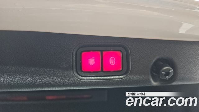Mercedes-Benz E-Class E220d 4MATIC Exclusive