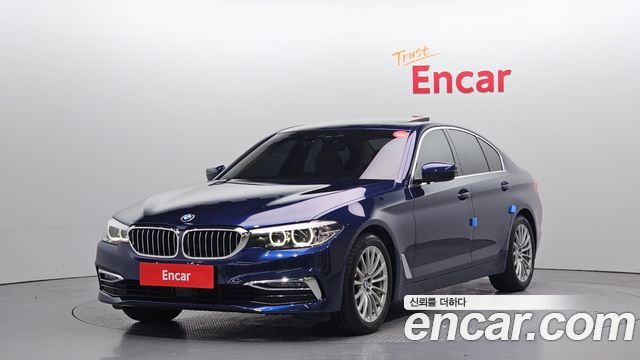 BMW 5-Series 520i Luxury