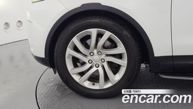 Land Rover Discovery 3.0 TD6 HSE