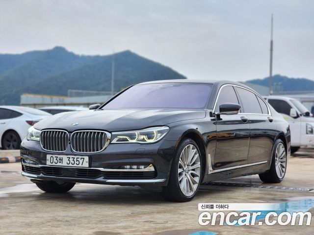 BMW 7-Series 750Li xDrive Premium