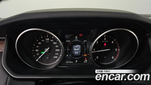 Land Rover Discovery 3.0 TD6 HSE