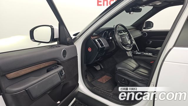 Land Rover Discovery 3.0 TD6 HSE