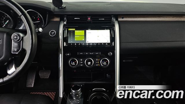 Land Rover Discovery 3.0 TD6 HSE