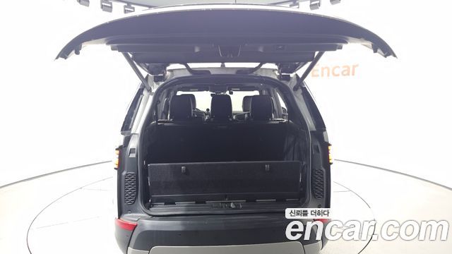 Land Rover Discovery 3.0 TD6 HSE