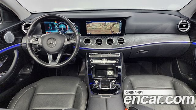 Mercedes-Benz E-Class E300 Avantgarde