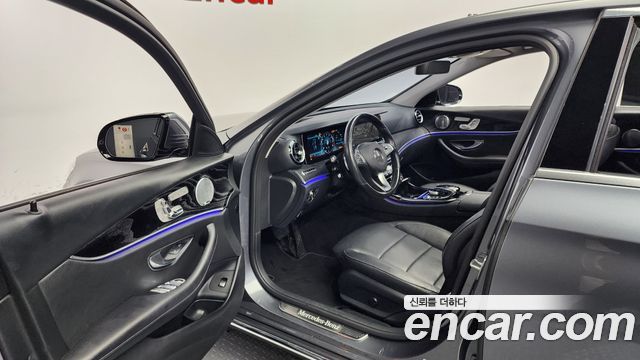 Mercedes-Benz E-Class E300 Avantgarde
