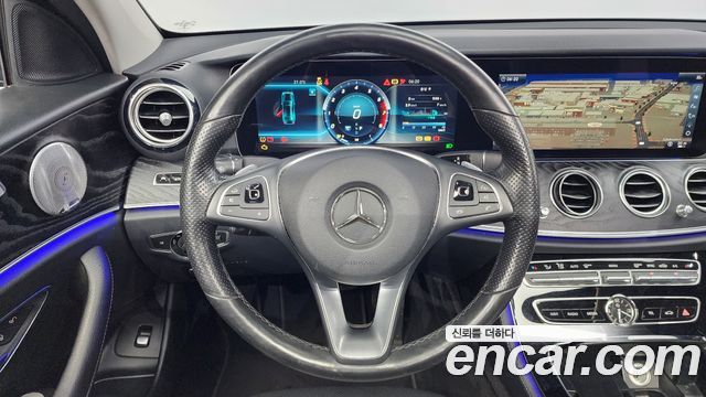 Mercedes-Benz E-Class E300 Avantgarde