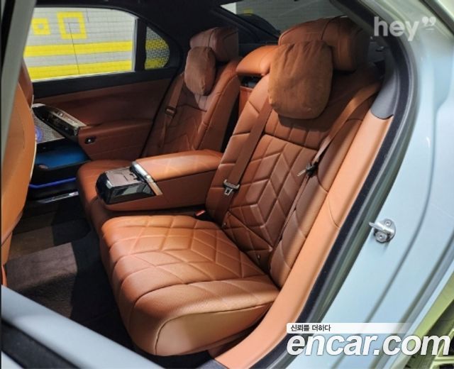 BMW 7-Series 740d xDrive M Sport