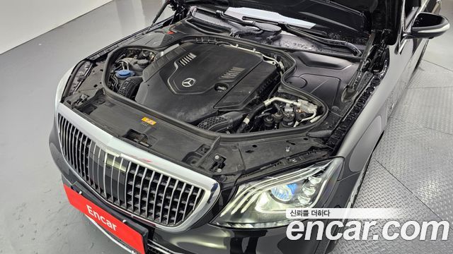 Mercedes-Benz S-Class Maybach S560 4MATIC