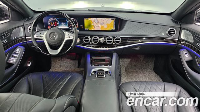 Mercedes-Benz S-Class Maybach S560 4MATIC