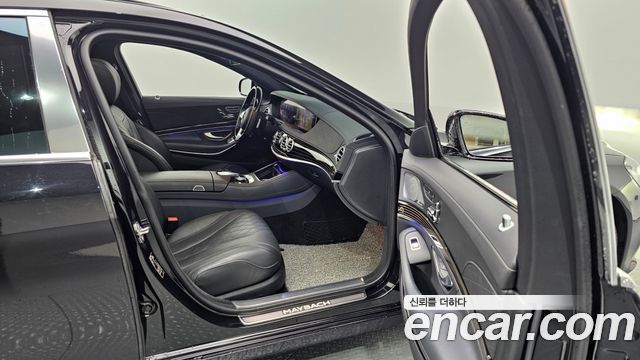 Mercedes-Benz S-Class Maybach S560 4MATIC