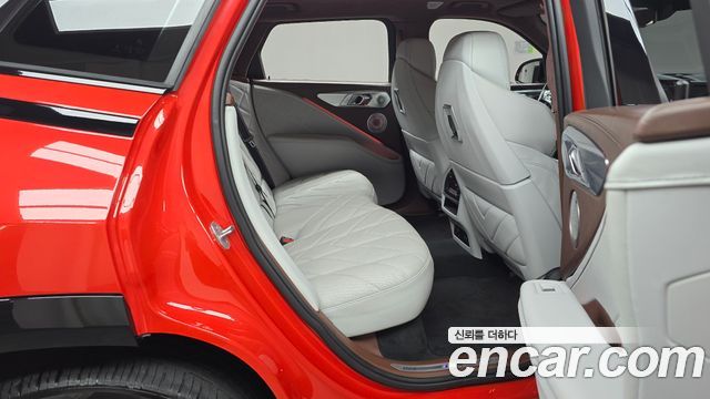 BMW XM 4.4