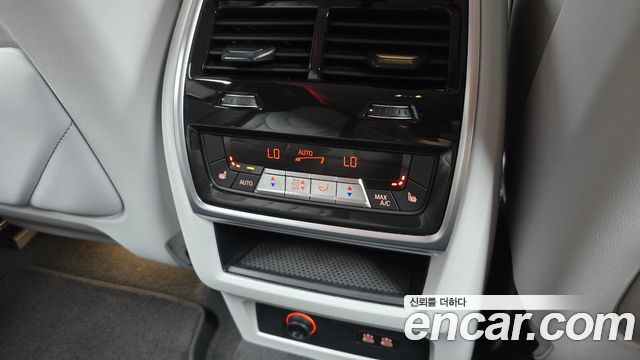 BMW XM 4.4