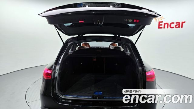 Mercedes-Benz GLC-Class GLC 300 4MATIC Avantgarde