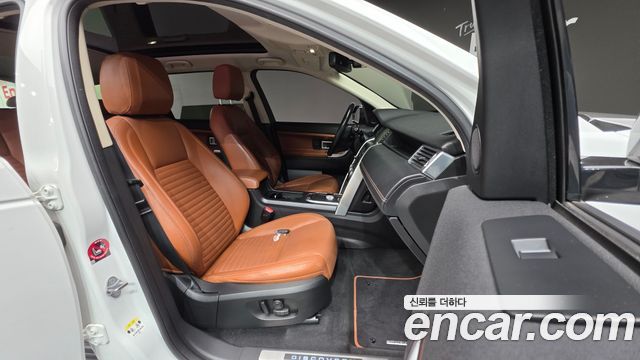 Land Rover Discovery Sport 2.0 TD4 HSE Luxury