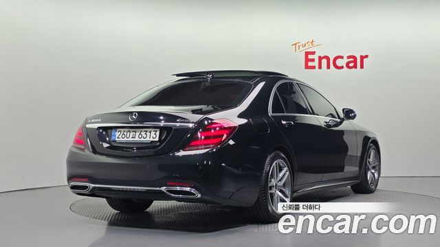 Mercedes-Benz S-Class S350 d 4MATIC AMG Line