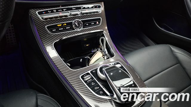 Mercedes-Benz E-Class E350 4MATIC AMG Line